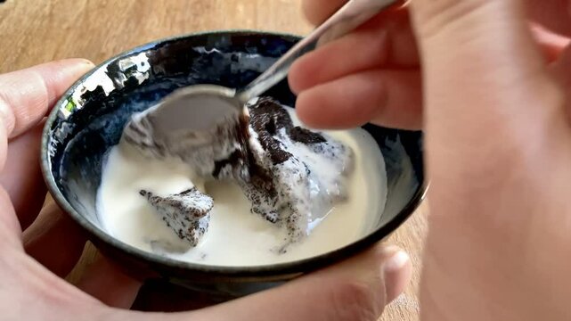 Tasting a traditional Finnish easter dessert M&auml;mmi