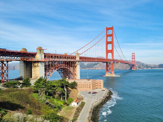 Fototapeta premium Golden Gate Bridge, San Francisco Bay, California, United States