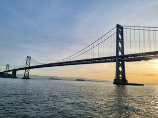 Obraz premium San Francisco–Oakland Bay Bridge Twilight at Sunset