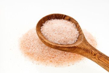 Himalayan pink salt - Fine crystals in the spoon.