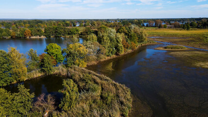 Obraz premium lakes autumn view from above landscape