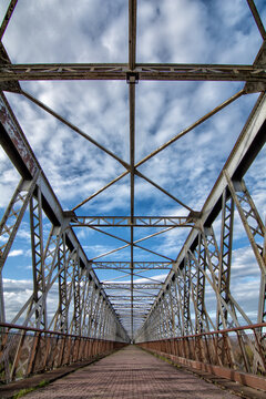 puente de hierro Lora del rio Sevilla 