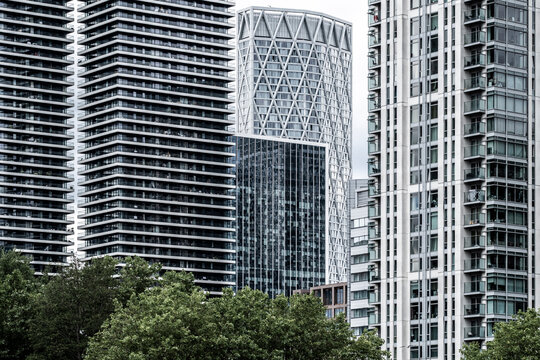 Skyline of modern skyscrapers in London, highlighting contemporary high-rise buildings and urban development.