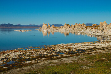 Momo Lake, California USA. Mono Lake Tufa State Natural Reserve