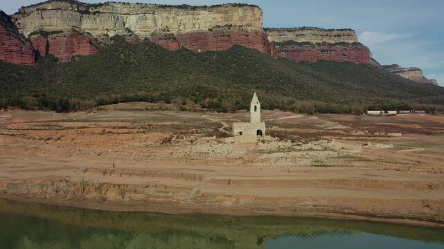 Aerial view of the Sau reservoir in drought.