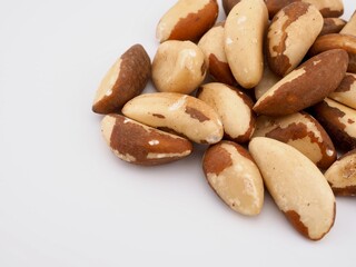 신선한 유기농 견과류 브라질 너트 