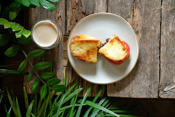 loaf toast with turkey, sun-dried plum, cheese and tomatoes	