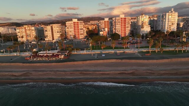 Faro de Torre del Mar de Velez-Malaga en Andalucia, Espa&ntilde;a