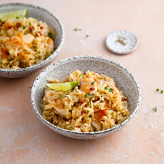 Rice and chicken and sweet chili sauce