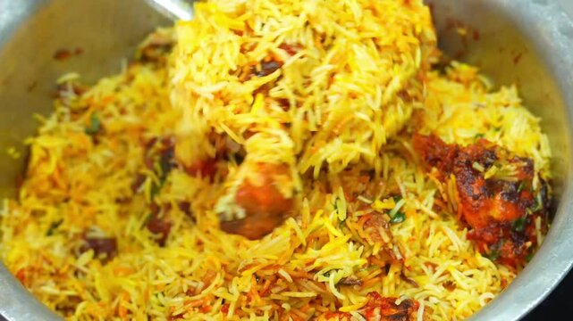 Chicken Dum Biryani &ndash; Hyderabadi Biryani &ndash; Spiced Layered Rice &ndash; A fragrant and flavorful Indian dish made with marinated chicken, aromatic basmati rice, and rich spices, slow-cooked to perfection.