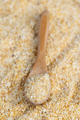 dried crushed garlic fruits for cooking