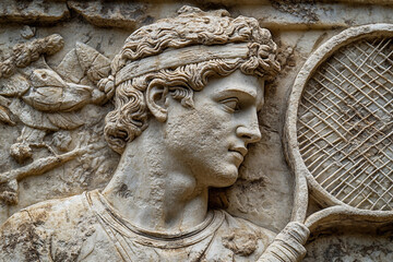 Naklejka premium Generative AI Bas-Relief of a mythological elements in Ancient Artistic Style