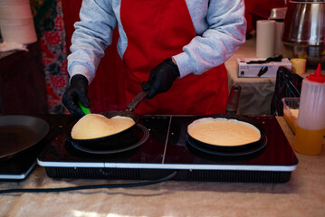 baking pancakes outside
