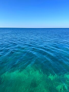 Blue turquoise sea and sunny clear sky.