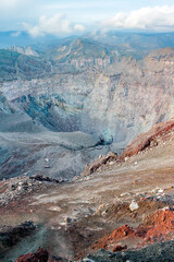 dormant volcano crater good view © Gerardo Amaya
