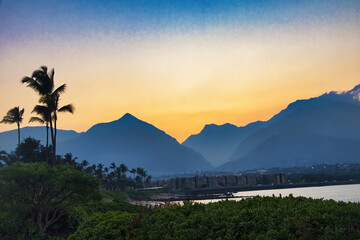 Wailuku mountains seen trhogh heavy haze from Kahului Bay.