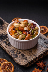 Honeyed cashew nuts, walnuts, hazelnuts, pine nuts and dried fruits