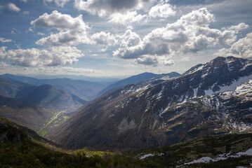 Huge valley formed by the Ancares river under the mountains