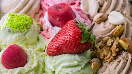 イチゴとアイスクリーム、たくさんのフレーバー