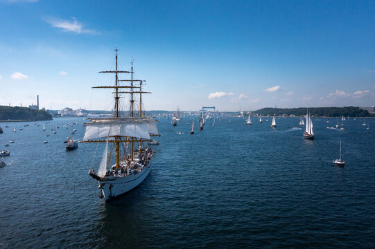 Kieler Woche Gorch Fock Windjammerparade Kieler F&ouml;rde Windjammer Ostsee