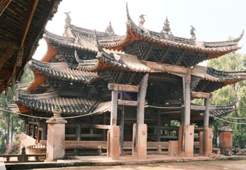 Naklejka premium Traditional Buddhist stone carvings in Anyue，Sichuan