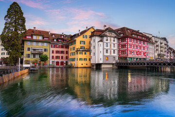 Naklejka premium Lucerne, Switzerland on the Reuss River