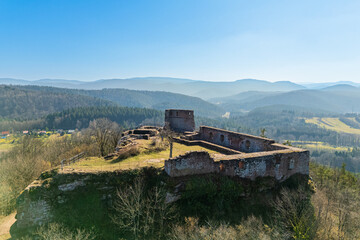 BURGRUINE LINDELBRUNN BEI VORDERWEIDENTHAL / Pfälzerwald / Drohnenaufnahmen