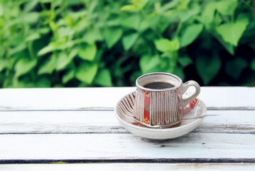 テーブルとコーヒー