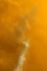 Obraz premium yellow water drops background