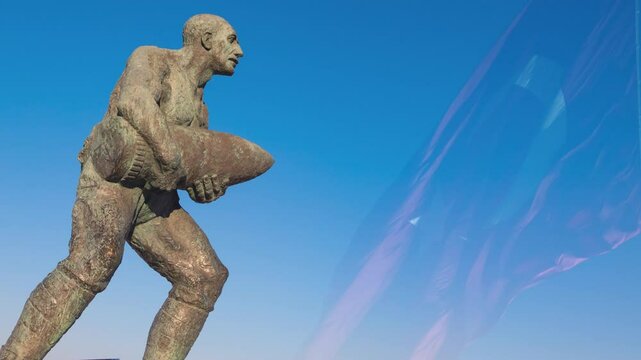 Statue of Corporal Seyit aka Seyit Onbasi Aniti with Turkish Flag. 18 mart or march 18 concept video.