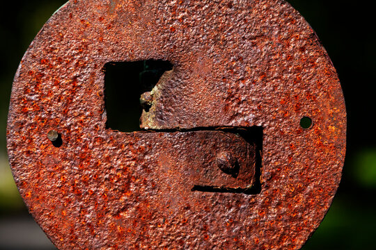 Rustic Metal Disc