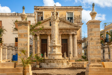 Old spanish mansion building at plaza de Armaz, center of Old Havana, Cuba © vadim.nefedov