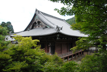 Fototapeta premium 毘沙門堂 本堂 京都市山科区