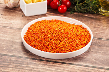 Raw red lentil for cooking