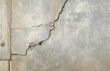 old cracked wall