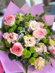 pink and white wedding bouquet