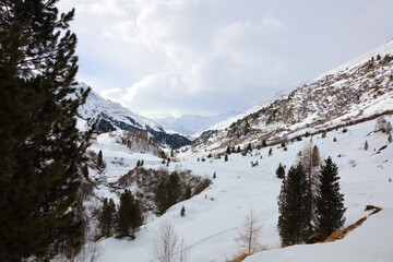 Naklejka premium Österreich - Gurglertal - Winter / Austria - Gurgler Valley - Winter /