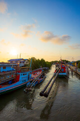 Obraz premium Fishing village in Thailand,Baan Klong Son Fishing Village. Koh Chang.Thailand