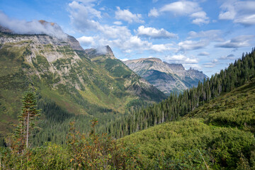 Fototapeta premium Waterton Valley, Glacier National Park, Montana, USA