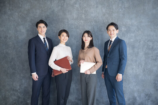 Multiple of 4 businessmen side by side Trust and integrity of image of consultants, real estate, professional services, etc.