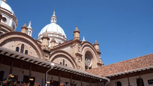August 14, 2022
Cuenca, Ecuador
Footage of the "Catedral de la Inmaculada Concepci&oacute;n". A Unesco Heritage of the World.
