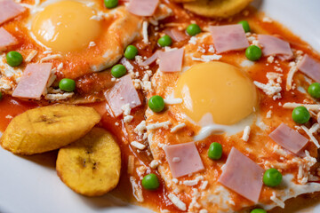 fried eggs with salsa