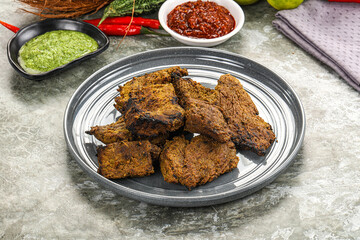 Grilled beef barbecue with spises