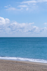 青い空と青い海と砂浜	