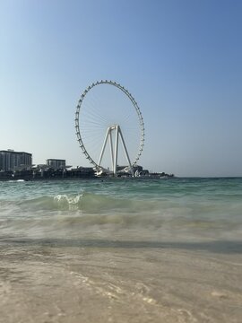 Ain Dubai Seen from the Beach on a Bright Day - Spectacular Views of the World's Tallest Ferris Whe