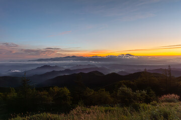 美ヶ原高原から雲海 日の出