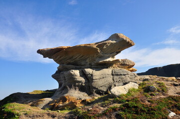 The shore of the red stones