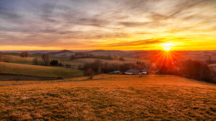 Countryside sunset - ländlicher Sonnenauntergang