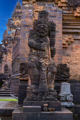 Obraz premium Balinese ornate decorated Hinu temple in Kuta on the island of Bali Indonesia
