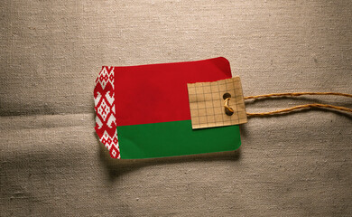 Fototapeta premium Cloth with a blank label and a flag of Belarus 3D Rendering